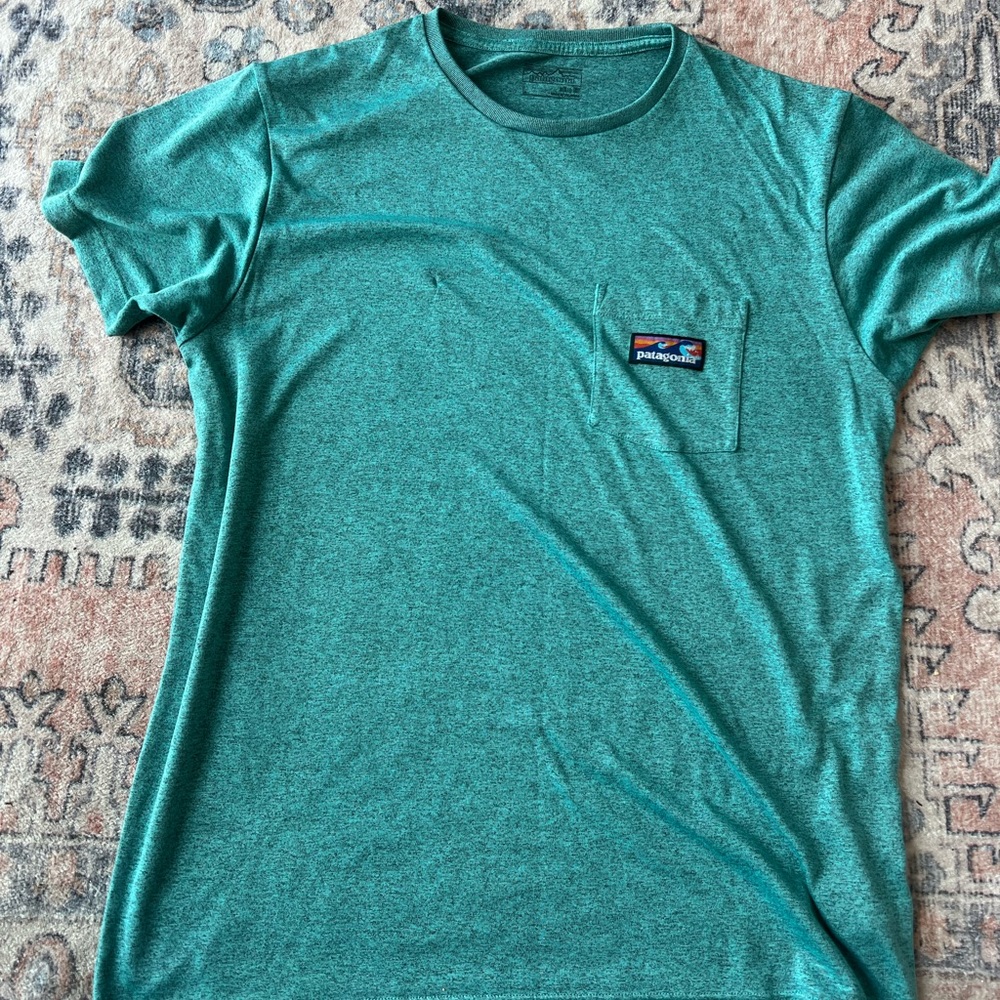 Patagonia top